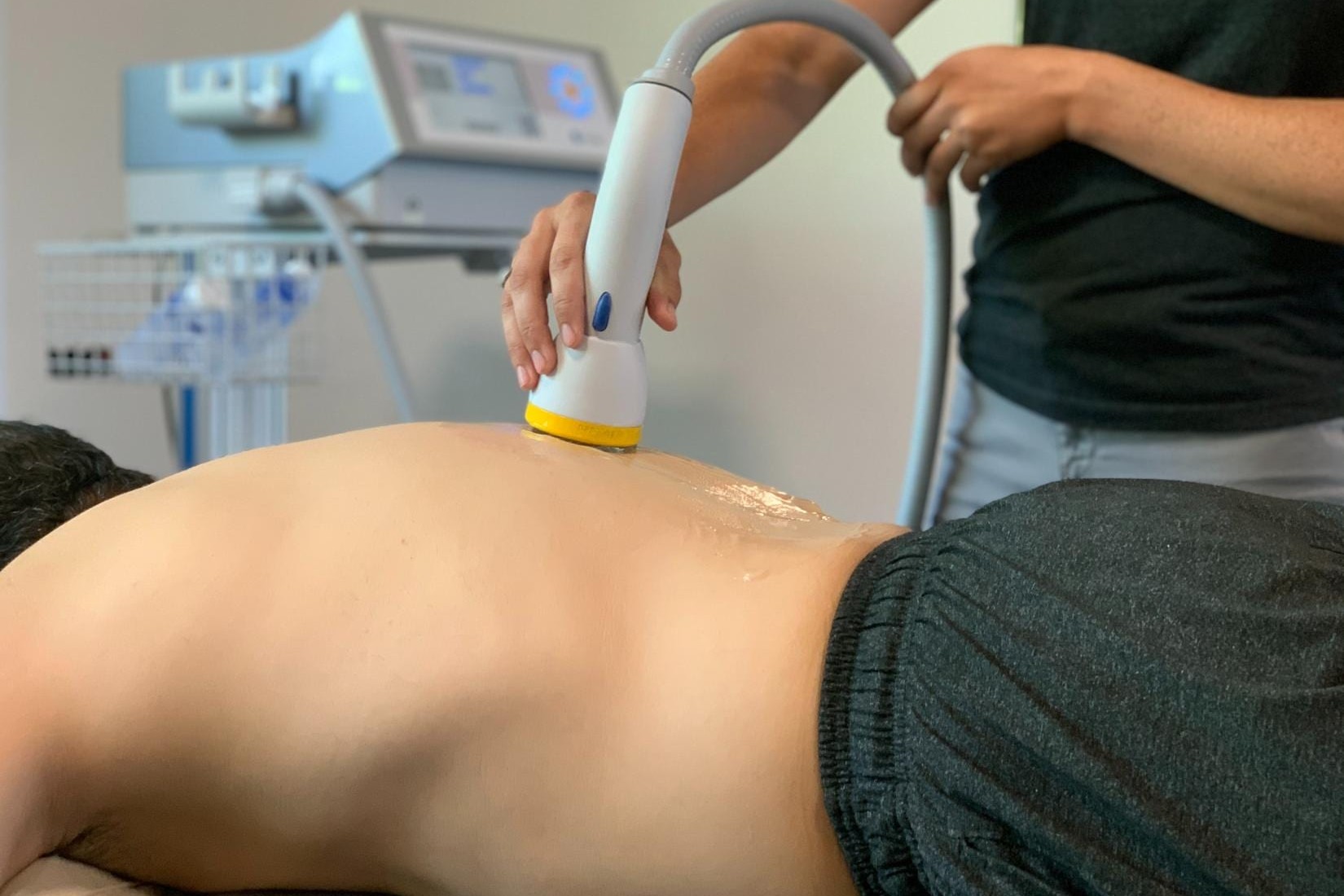 What is softwave therapy, and how can it help you heal? 22 SoftWave 06 uai